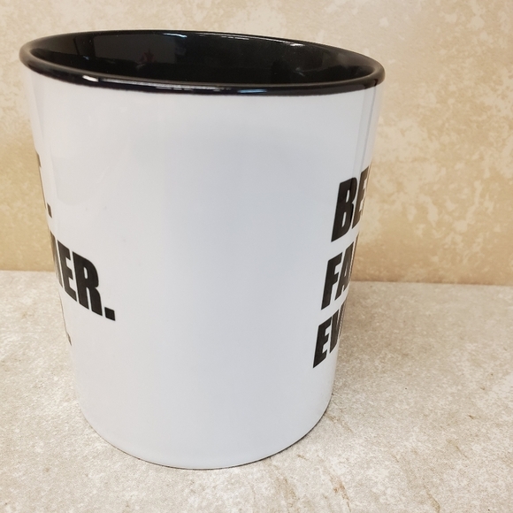 NWOT White And Black Best Farmer Ever Regular Sized Coffee Mug ☕🚜👨‍🌾🐖🐄 - Picture 2 of 9